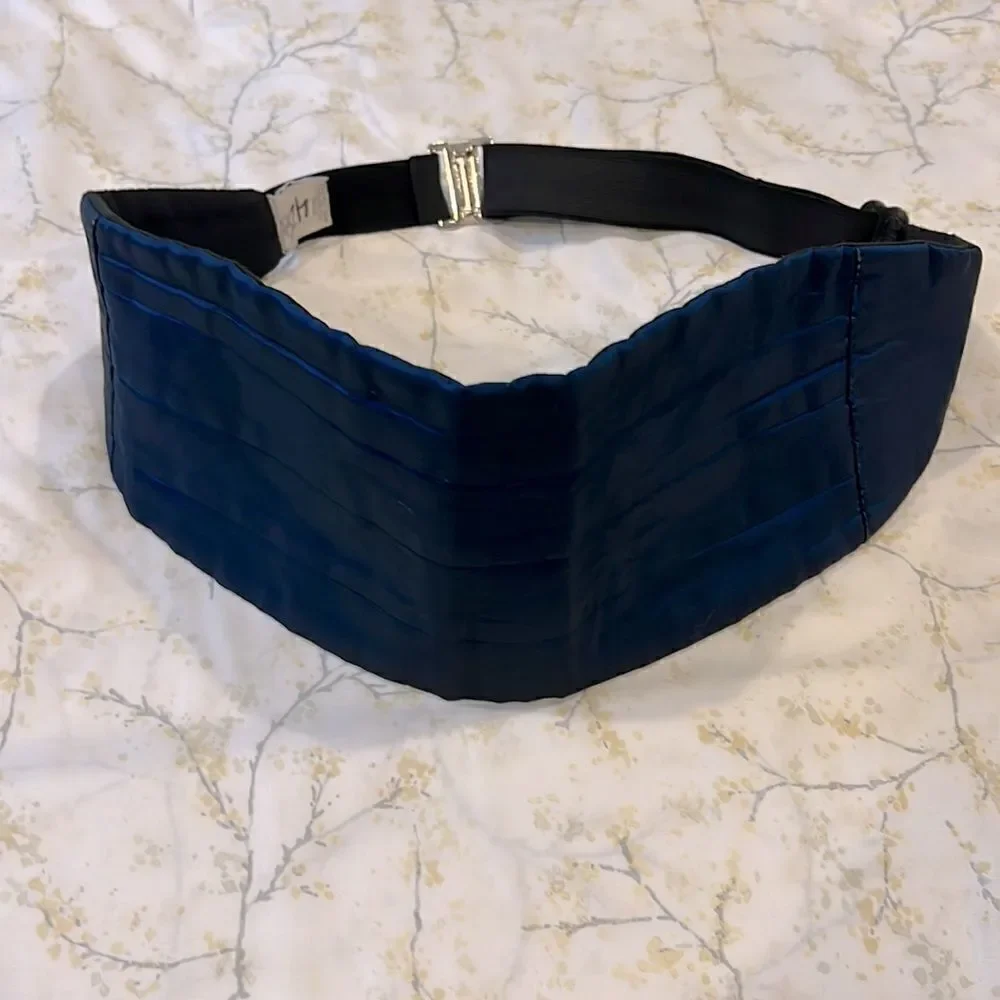 BLUE CUMMERBUND & BOWTIE SET Polyester made innUSA